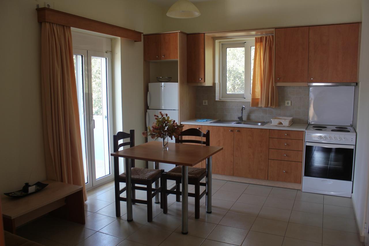 Virgin Mary Apartment Rodhákinon Ngoại thất bức ảnh